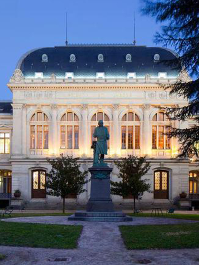 法国丨斯特拉斯堡大学